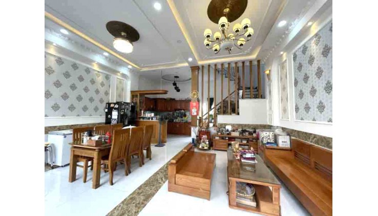 Ngộp Bank Bán Gấp Nhà 4 Tầng Hẻm Xe Hơi 72m2_Ngang 6.2m, Chỉ Nhỉnh 6 Tỷ Gần Phạm Văn Đồng Linh Đông Thủ Đức Đẹp Lung Linh